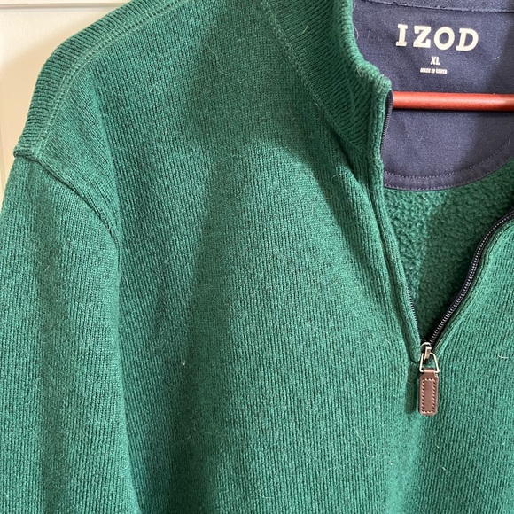 IZOD Emerald Green Pullover - Picture 2 of 3